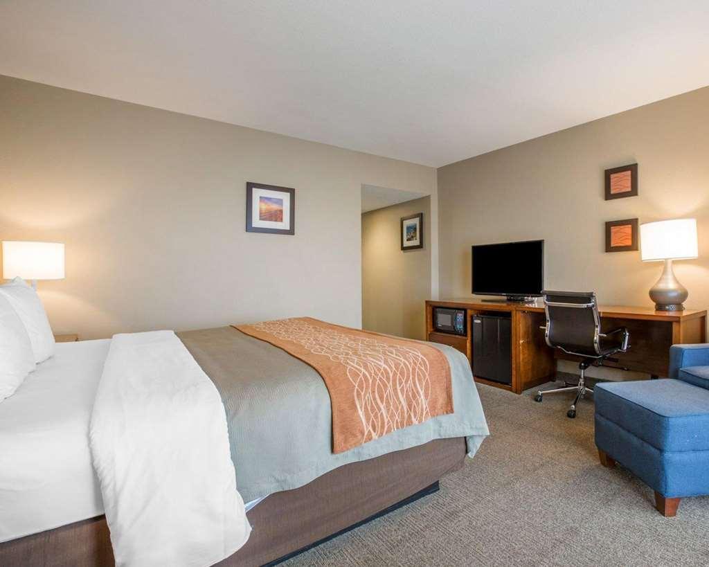 Hotel Avisa Downtown Morro Bay Room photo