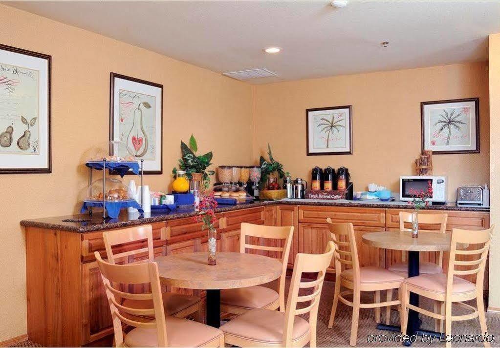Hotel Avisa Downtown Morro Bay Restaurant photo